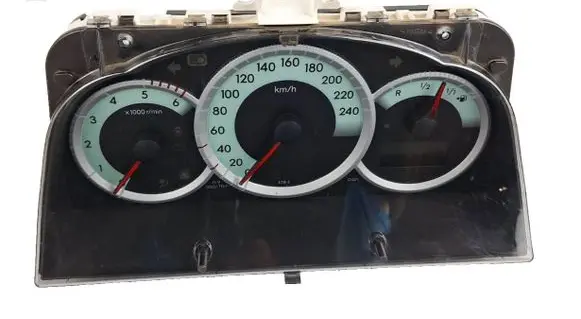 Toyota Corolla Verso AR10 Speedometer (instrument cluster) 838000F091