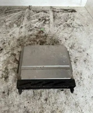Volvo V70 Engine control unit/module 30646978A