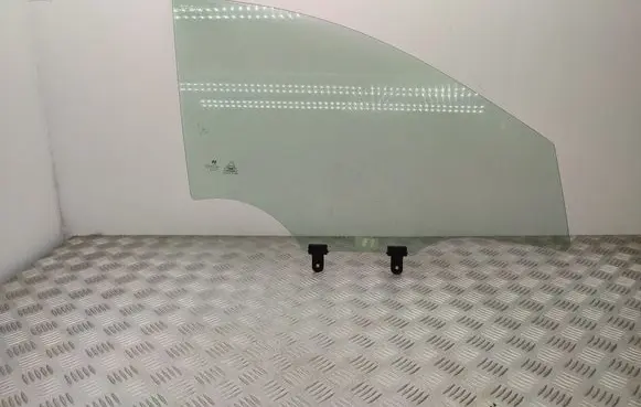 Hyundai Tucson IV NX4 Front door window glass four-door 43R010185