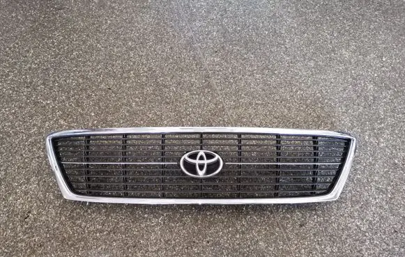 Toyota Avalon XX20 Front bumper upper radiator grill 53100AC030