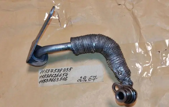 Coolant pipe/hose