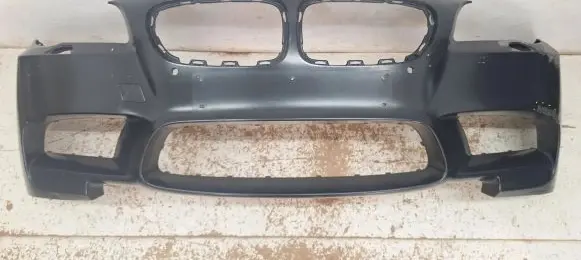 BMW M5 Front bumper 51118047373