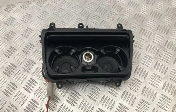 BMW 5 F10 F11 Cup holder front 82262001 9241714