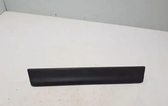 Volvo XC60 Front sill trim cover 31250822
