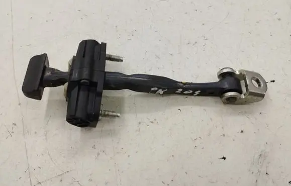 Ford C-MAX II Front door check strap stopper
