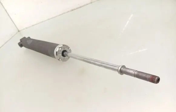Toyota Auris E180 Rear shock absorber/damper 