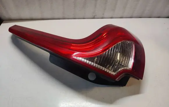 Rear/tail lights