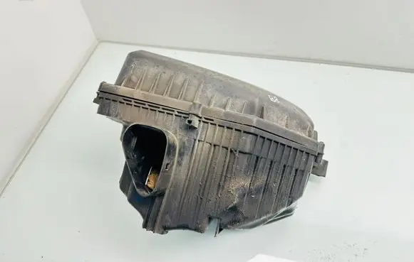 Volvo V60 Air filter box 