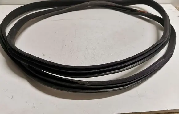 Mercedes-Benz C W203 Front door rubber seal