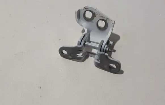 Renault Espace VI Rear door upper hinge 804002829R