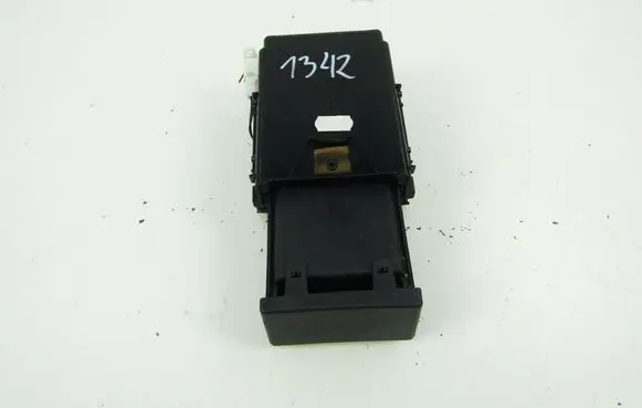 Nissan Primera Glove box 