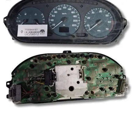 Renault Scenic I Speedometer (instrument cluster) 7700844181