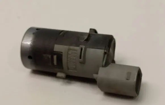 BMW 5 E60 E61 Parking PDC sensor 6940505