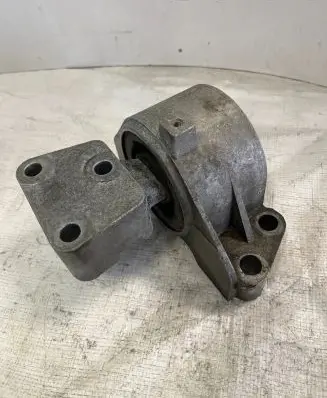 Peugeot Bipper Engine mount bracket 2619
