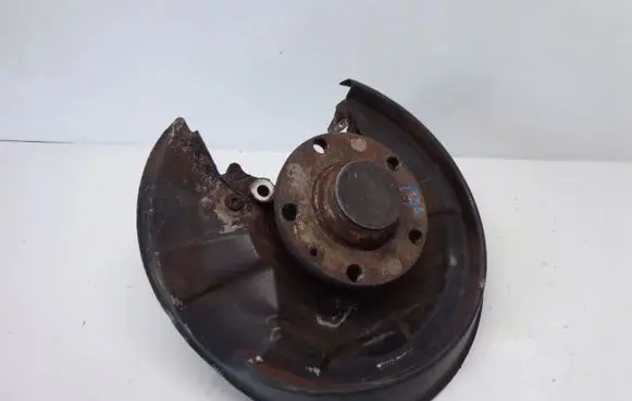 Audi A4 S4 B6 8E 8H Rear wheel hub