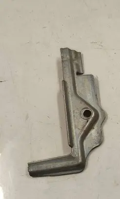 Battery bracket