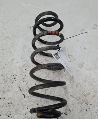 Volkswagen Touran I Rear coil spring