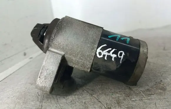 Peugeot 207 Starter motor