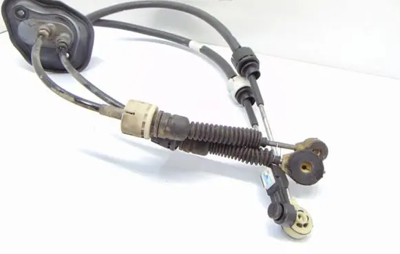 Renault Megane I Gear shift cable linkage 
