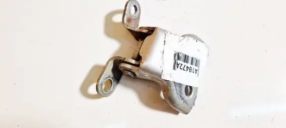 Toyota Yaris Front door upper hinge 