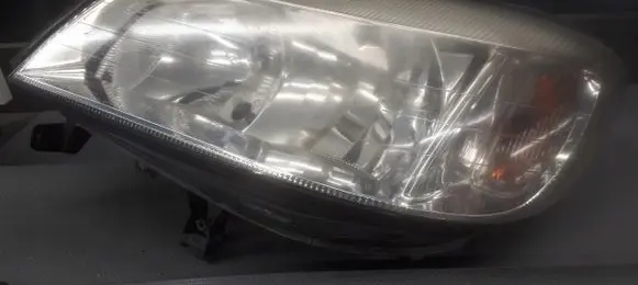 Opel Zafira A Headlight/headlamp 90582021