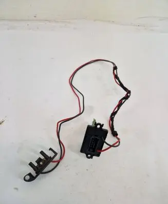 Renault Clio III Heater blower fan relay 