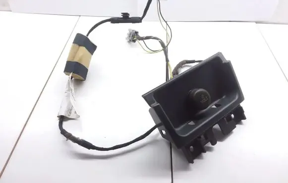 Volvo S80 12 V Socket (rear) 7923 9168129