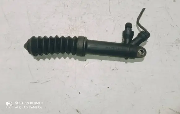 Audi A4 S4 B8 8K Clutch slave cylinder 8K0721257A