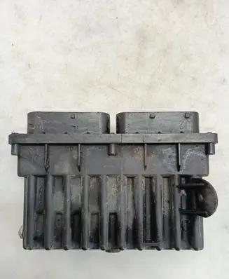 Opel Meriva A Coolant fan relay 24410128 15396911