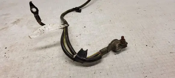 Mitsubishi Outlander Negative earth cable (battery)