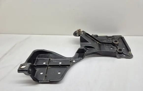 Toyota Prius (XW30) Fuel tank bottom protection 5762747010