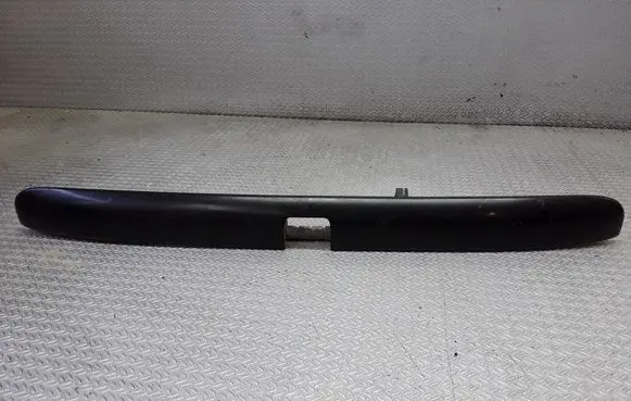 Opel Vectra B Tailgate trim 90464809