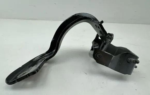 Audi A4 S4 B9 Tailgate/trunk/boot hinge 8W9827300