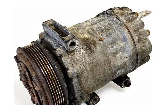 Fiat Scudo Air conditioning (A/C) compressor (pump) 9686061980