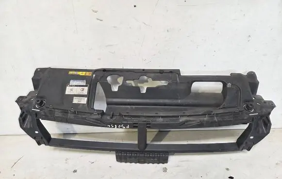 Peugeot 308 Top upper radiator support slam panel 9677363777
