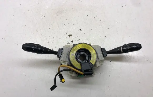 Mitsubishi Colt Wiper turn signal indicator stalk/switch MR986420 MR979369 P8651A026
