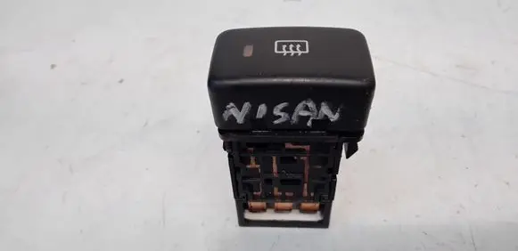 Nissan Navara D22 Windscreen/window heater switch 06016