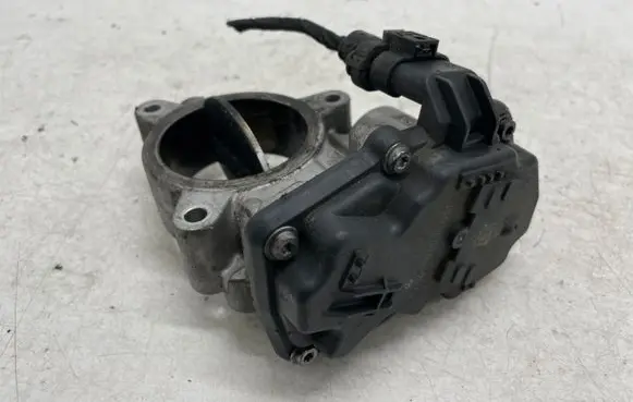 Mercedes-Benz E W213 Engine shut-off valve A6540900070