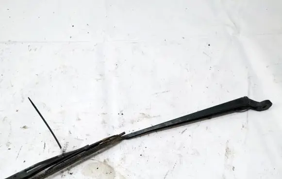 Citroen C5 Front wiper blade arm