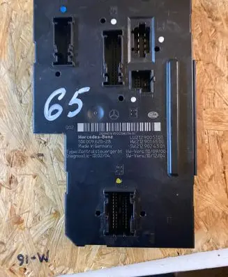 Mercedes-Benz E W212 Fuse module 2129005101