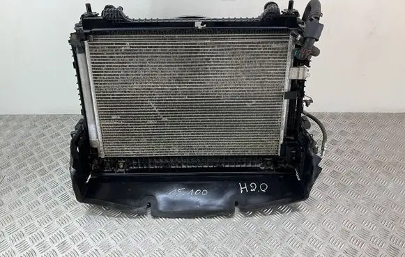 Jaguar XE Radiator set GX738C607AE