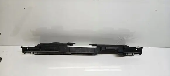 Honda CR-V Radiator trim 71105T1V