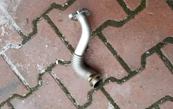 Renault Trafic III (X82) Air intake hose/pipe 37TYS
