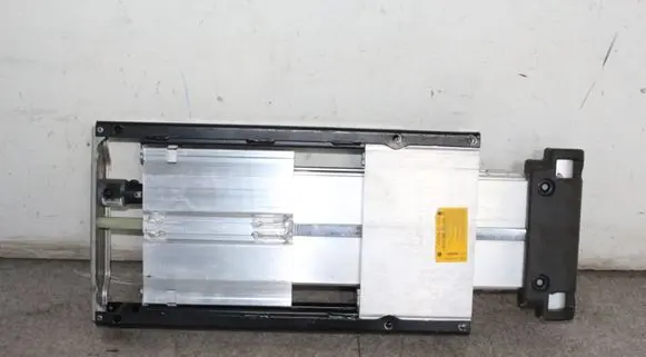 Volkswagen Eos Convertible roof roll over bar 1Q0880077D