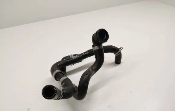 Volvo V60 Engine coolant pipe/hose 32249691