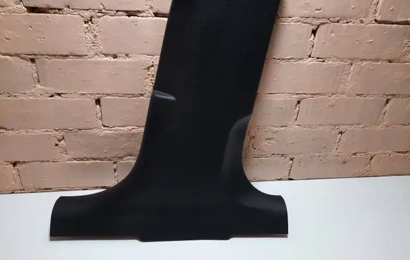 (B) pillar trim (bottom)