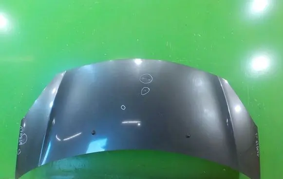 Citroen C3 Engine bonnet/hood 17AB27