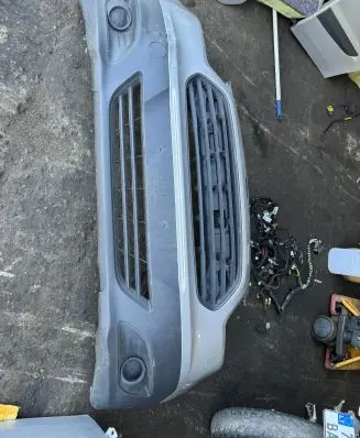 Ford Transit Courier Front bumper