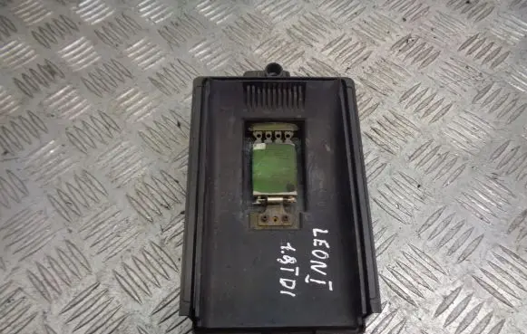 Seat Leon (1M) Heater blower fan relay 