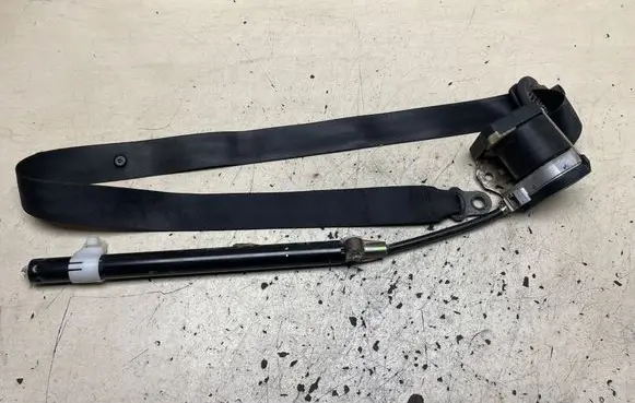 Volkswagen Sharan Front seatbelt 00060772